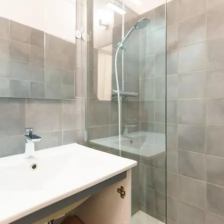 Duplex En Plein Centre Historique Aix En Provence *